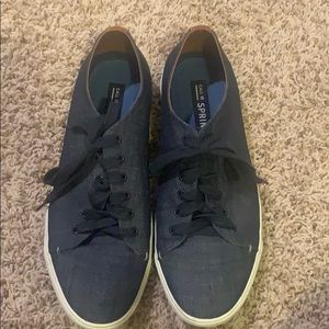 Men’s denim casual shoe size 11